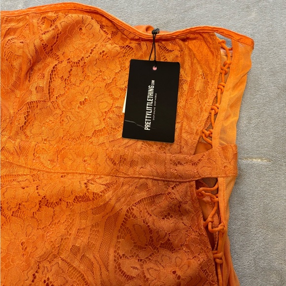 NWT Prettylittlething Orange Lace Dress - Picture 2 of 4